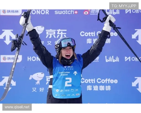 世界杯自由滑雪单板（哪一年举办世界杯自由式滑雪比赛）sports